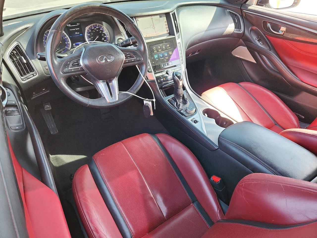 INFINITI Q60 2017 — 9