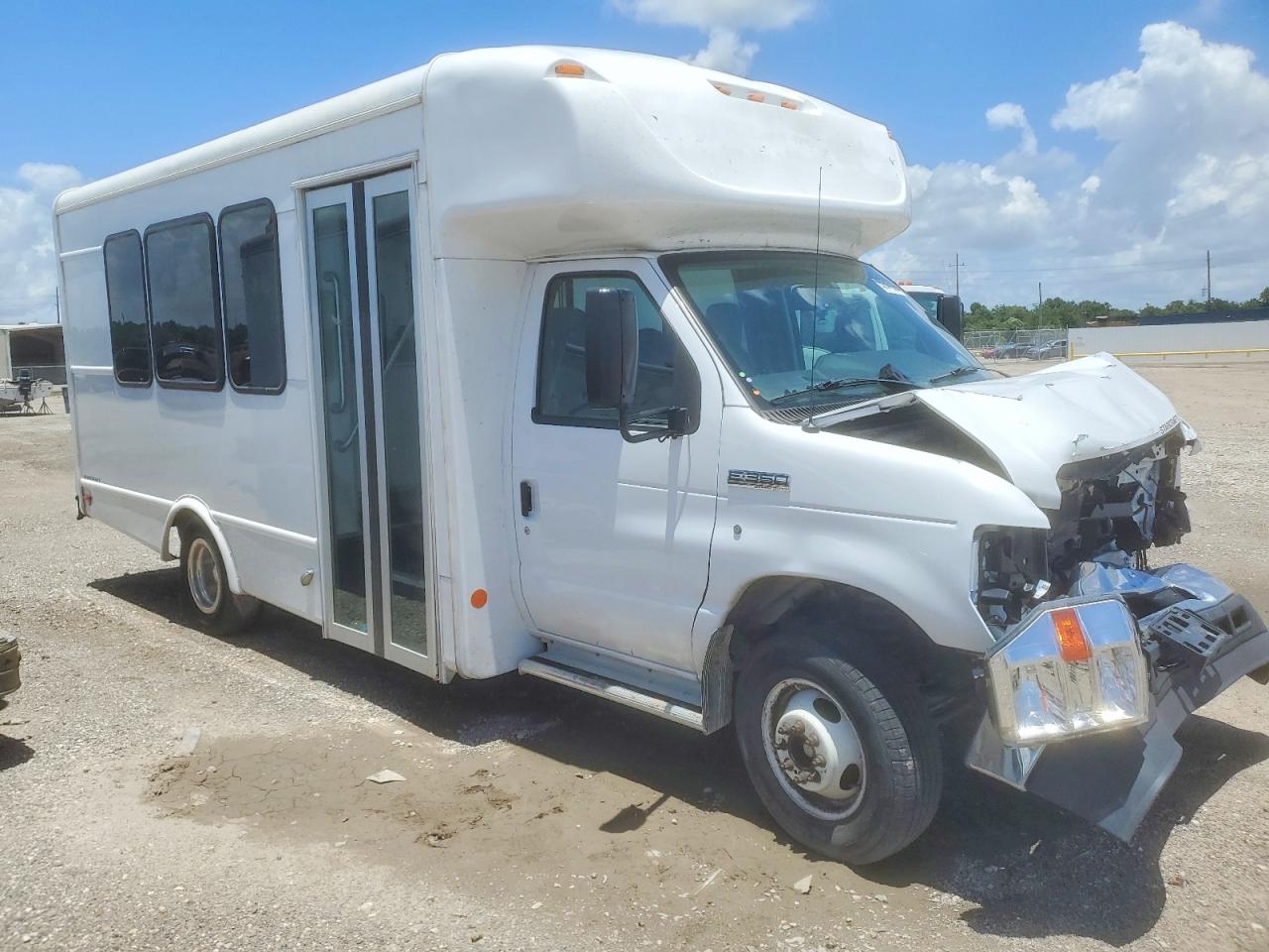 2021 FORD E350