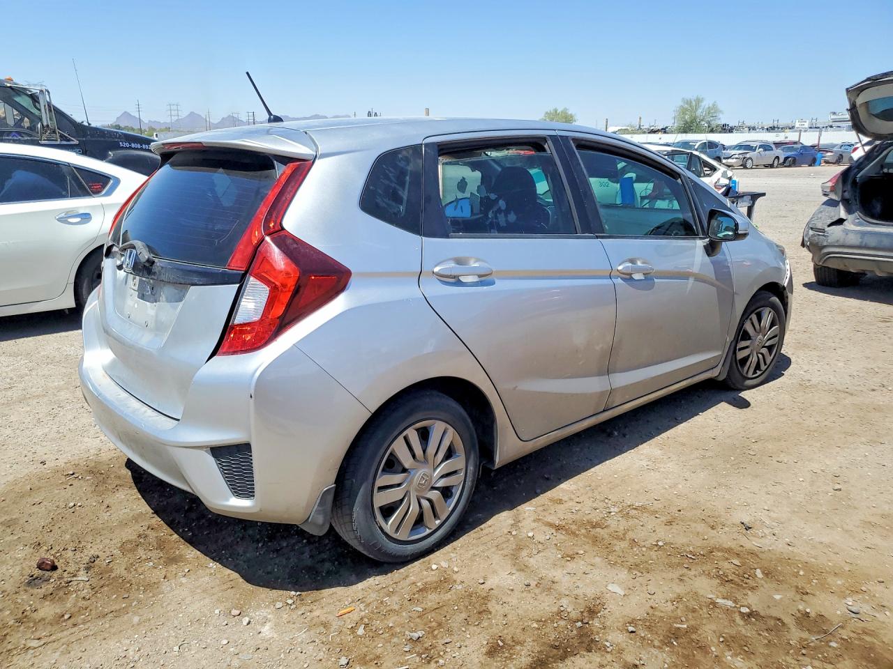 HONDA FIT 2015 — 4