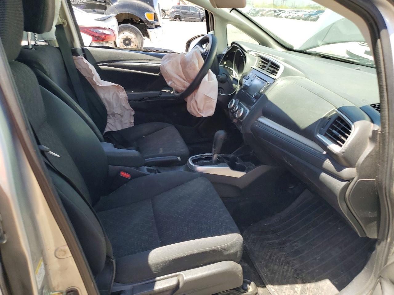 HONDA FIT 2015 — 8