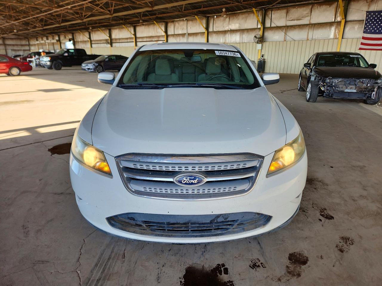 FORD TAURUS 2011 — 6