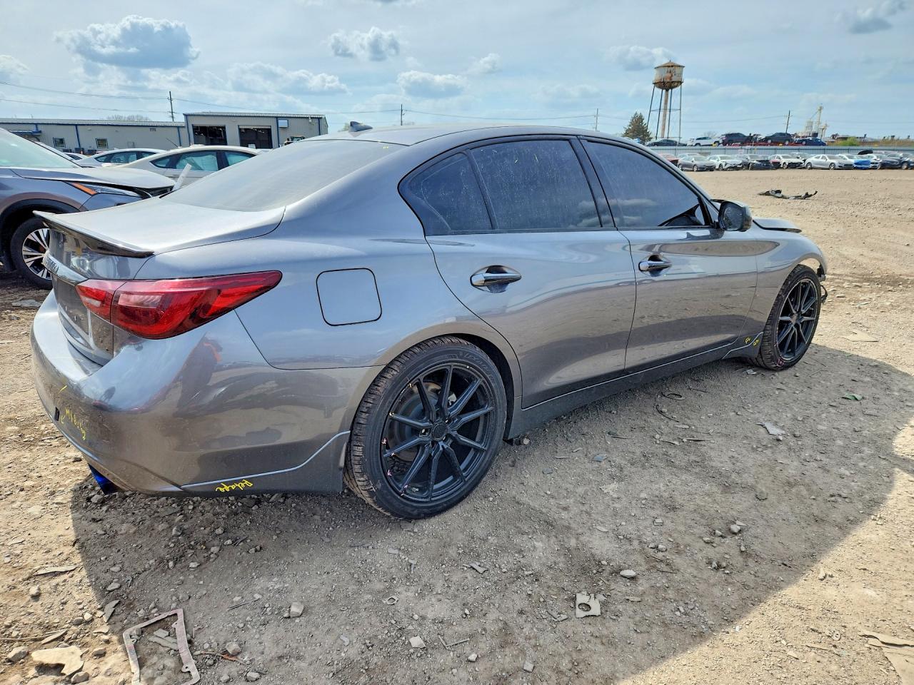 INFINITI Q50 2021 — 4