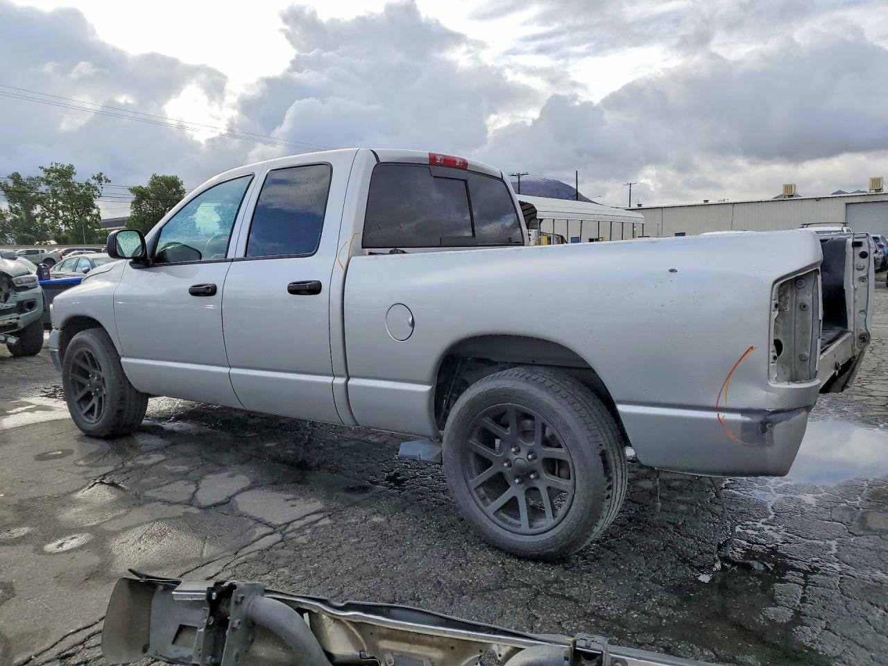 DODGE RAM 1500 2003 — 3