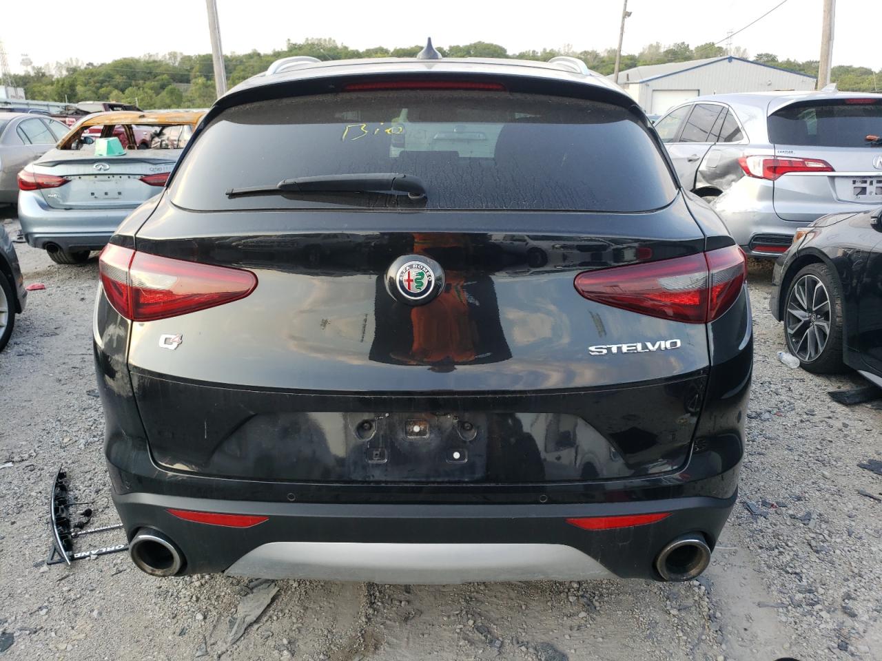 ALFA ROMEO STELVIO 2021 — 7