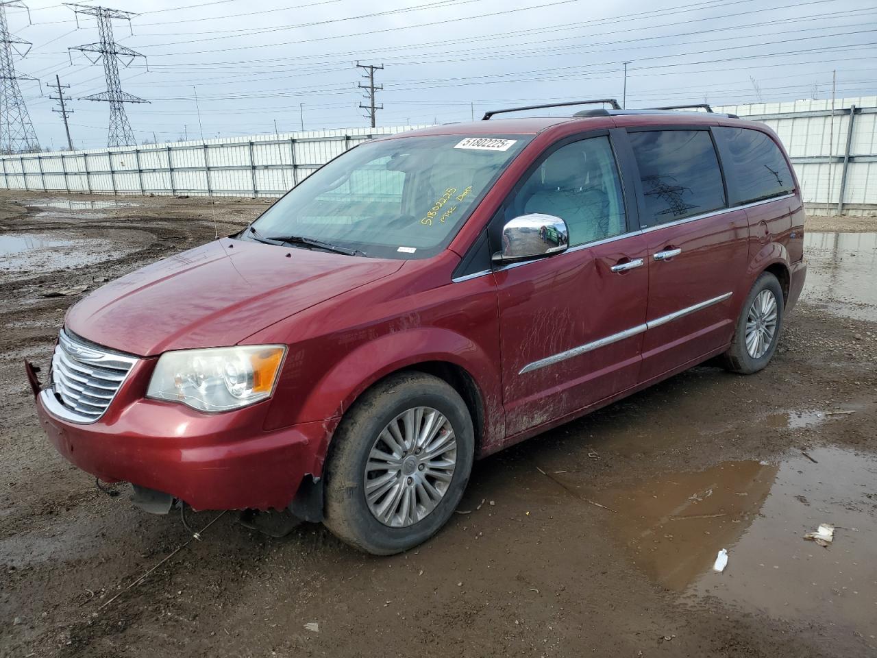 CHRYSLER TOWN & COUNTRY 2013 — 2