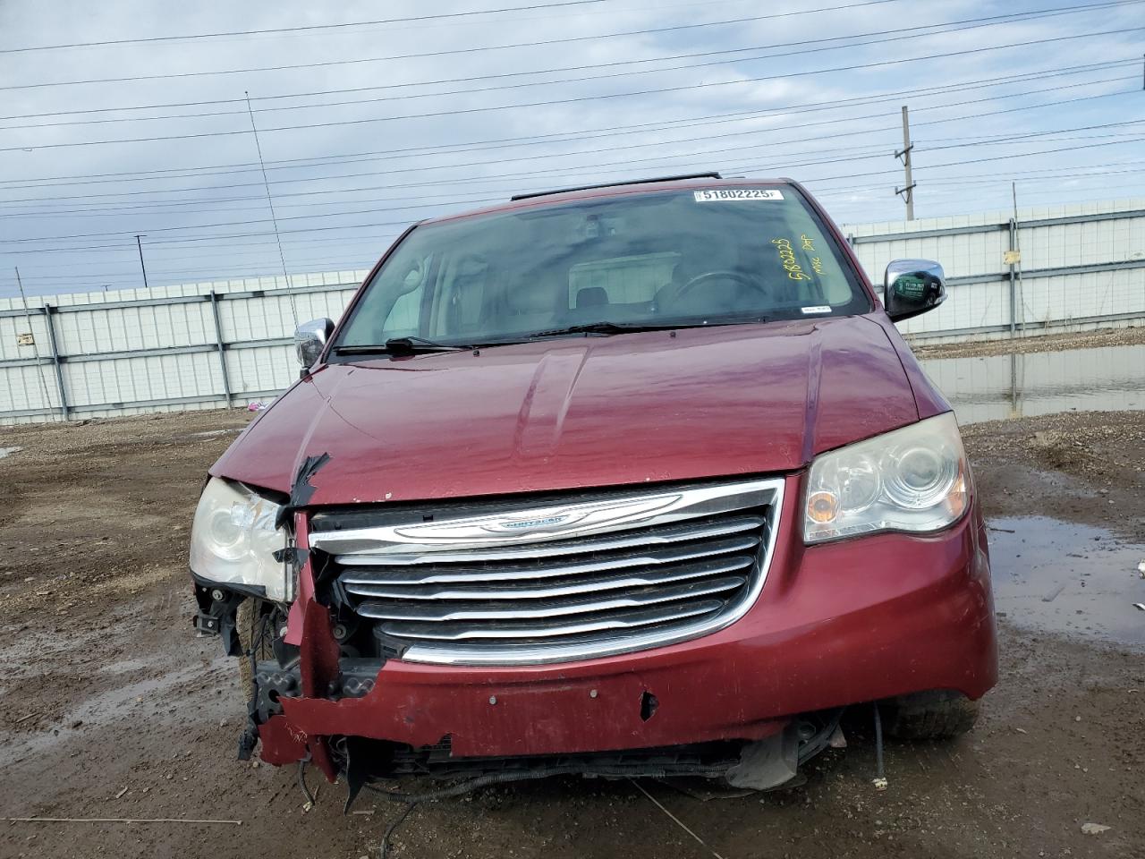CHRYSLER TOWN & COUNTRY 2013 — 6