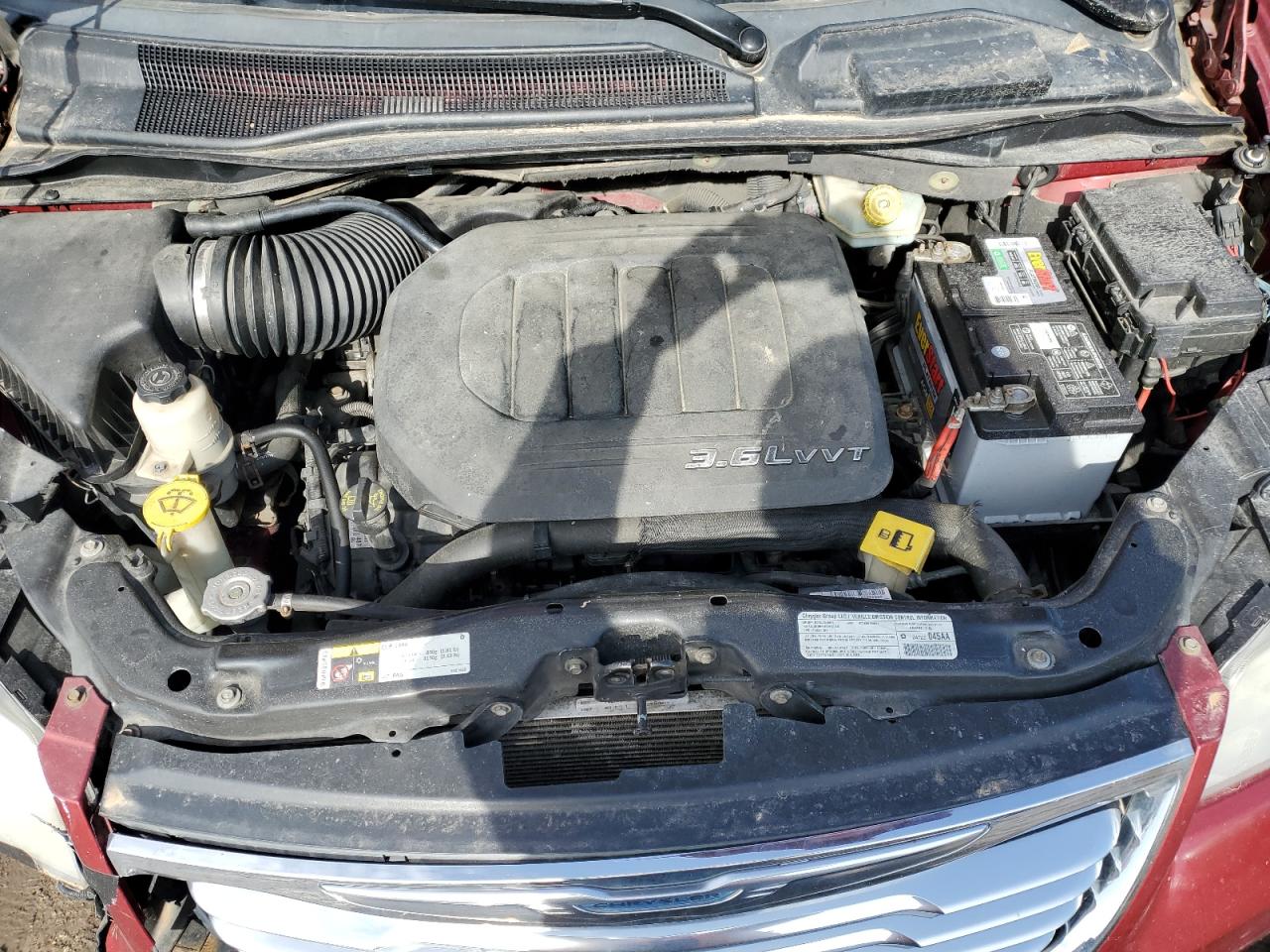 CHRYSLER TOWN & COUNTRY 2013 — 13
