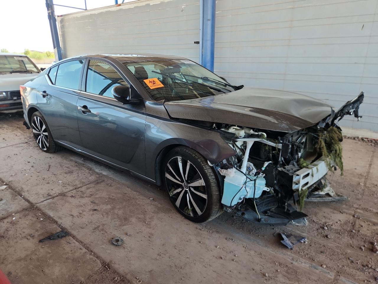 2022 NISSAN ALTIMA SR