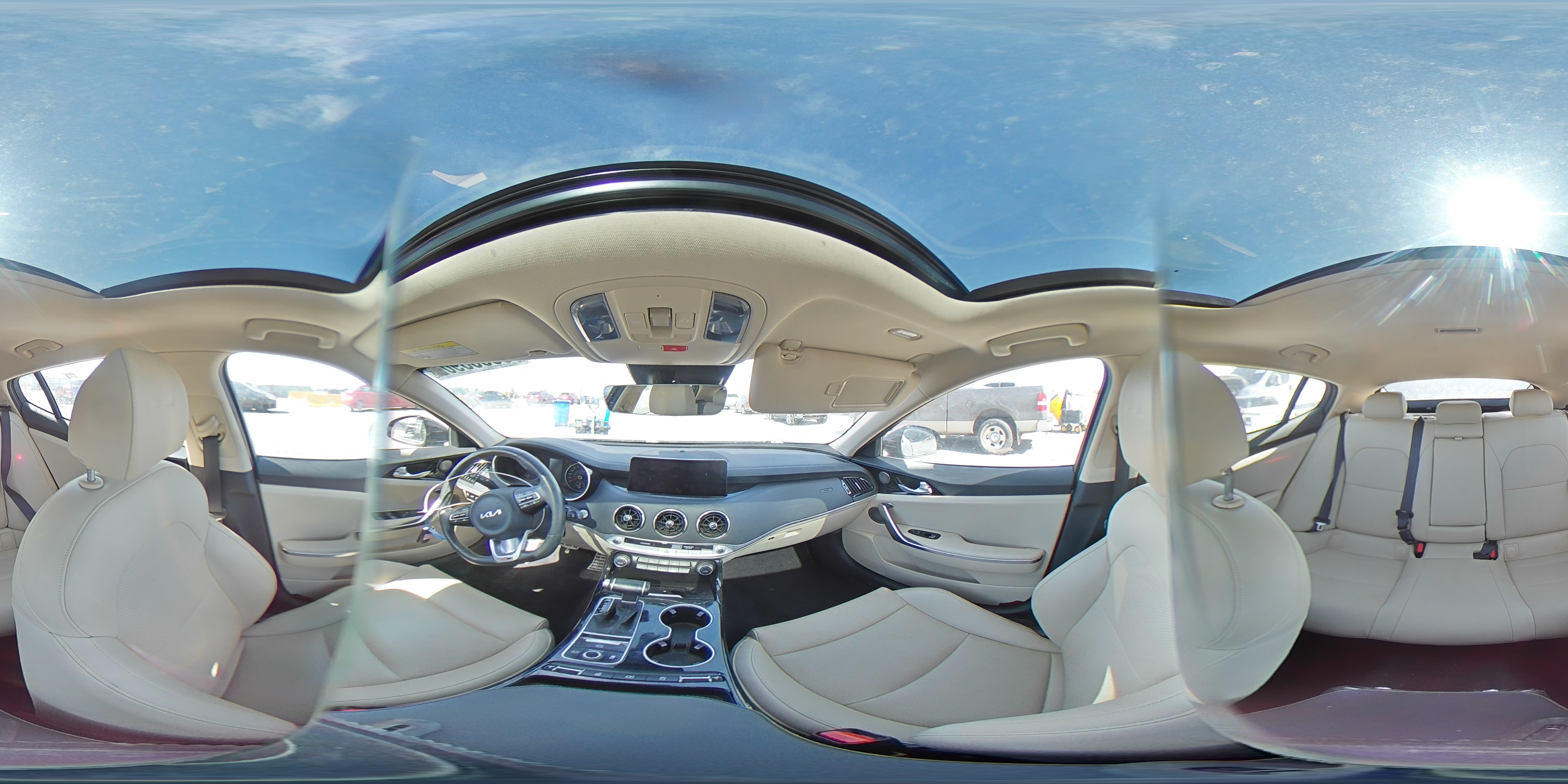 KIA STINGER 2022 — 14
