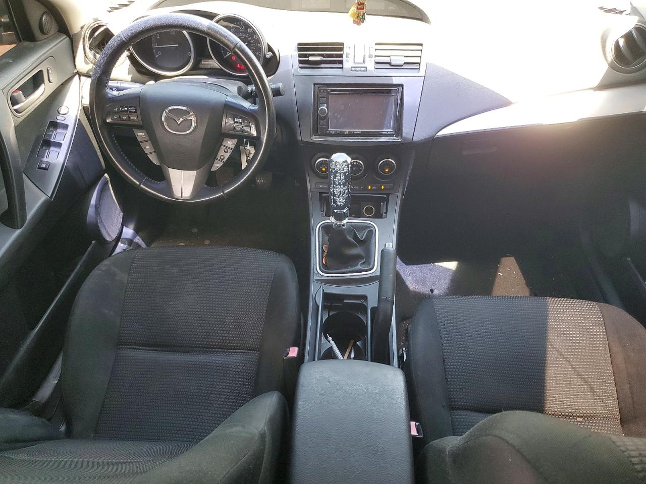 MAZDA 3 2013 — 9