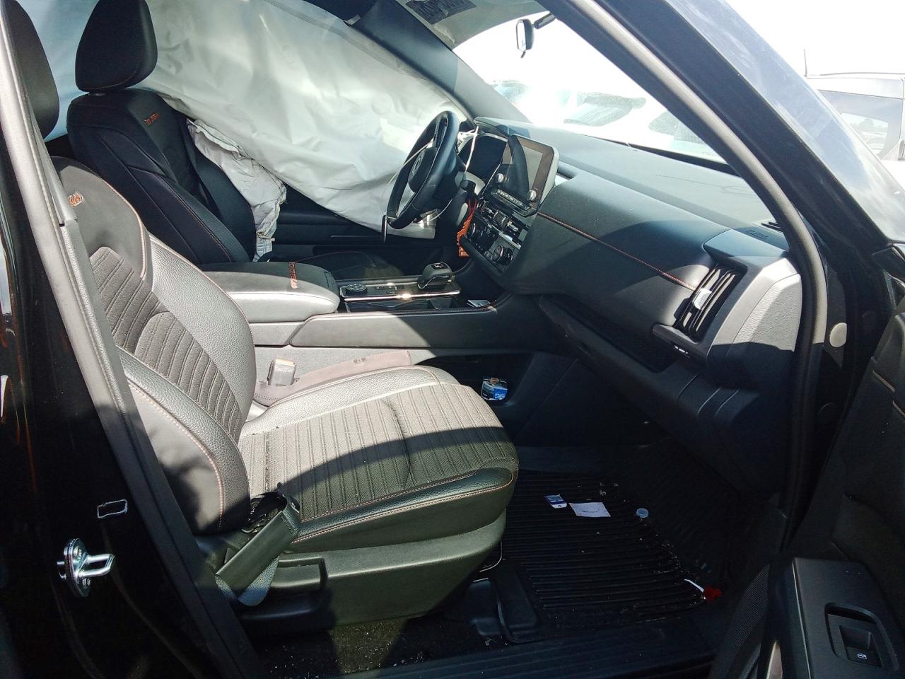 NISSAN PATHFINDER 2024 — 8