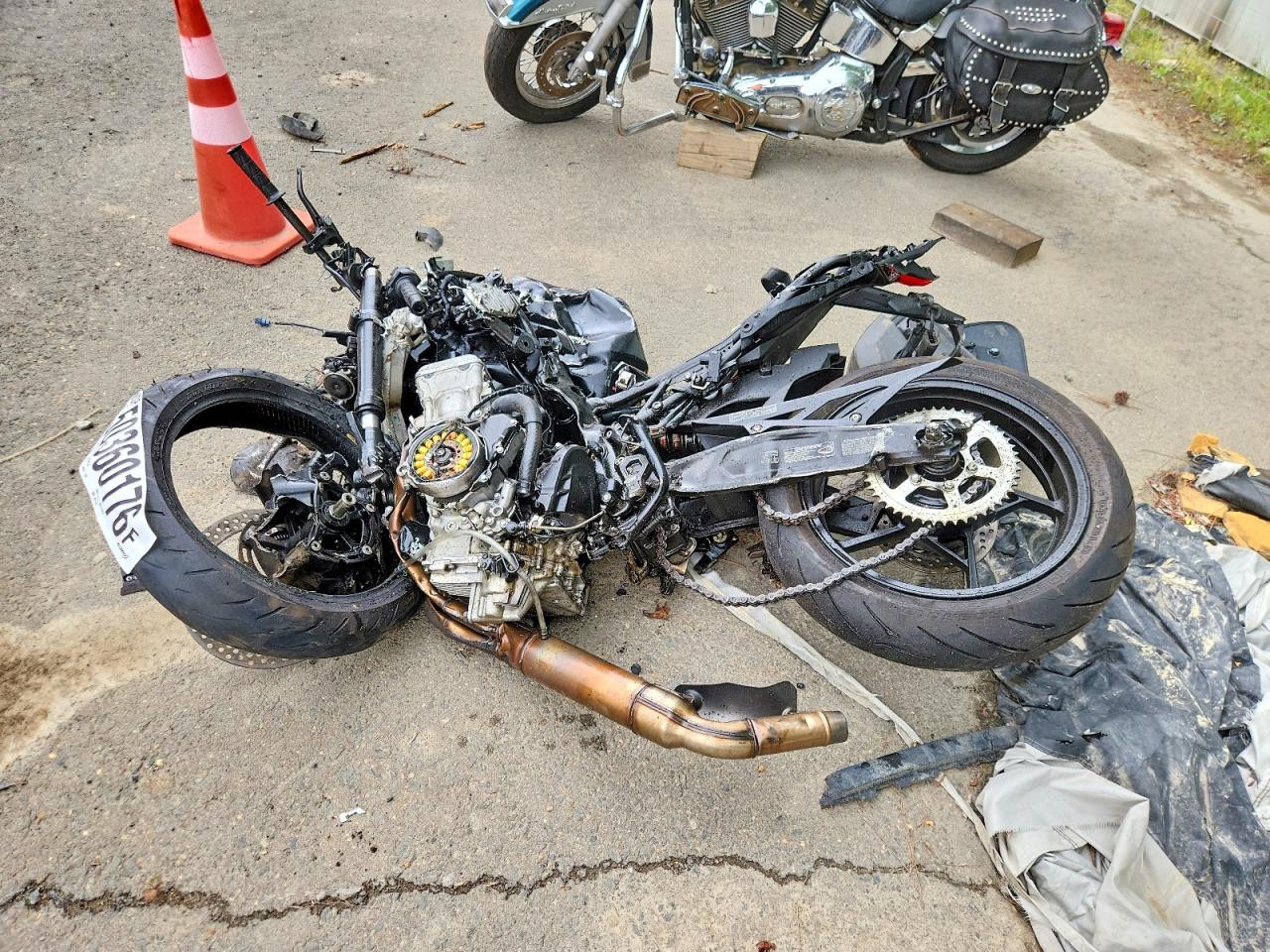 KAWASAKI ZX400 2024 — 4