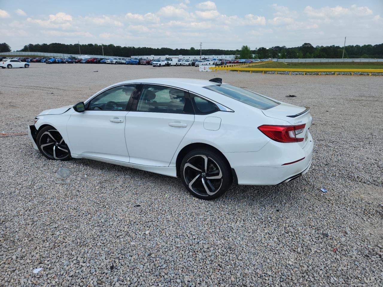 HONDA ACCORD 2022 — 3