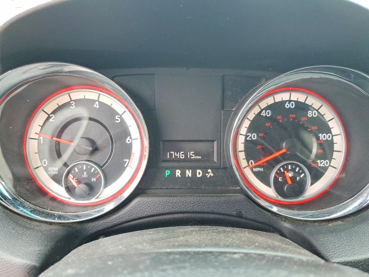 DODGE GRAND CARAVAN 2015 — 10