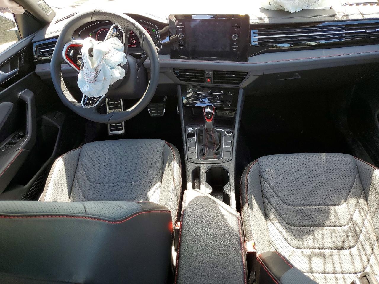VOLKSWAGEN JETTA 2025 — 9