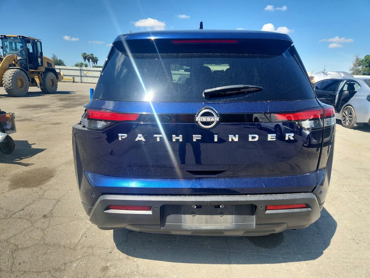 NISSAN PATHFINDER 2022 — 7