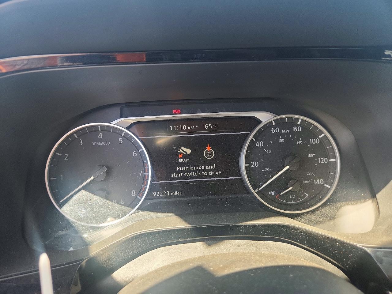 NISSAN PATHFINDER 2022 — 10