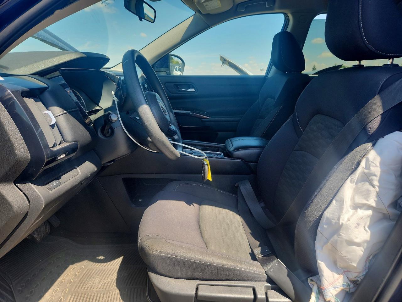 NISSAN PATHFINDER 2022 — 8