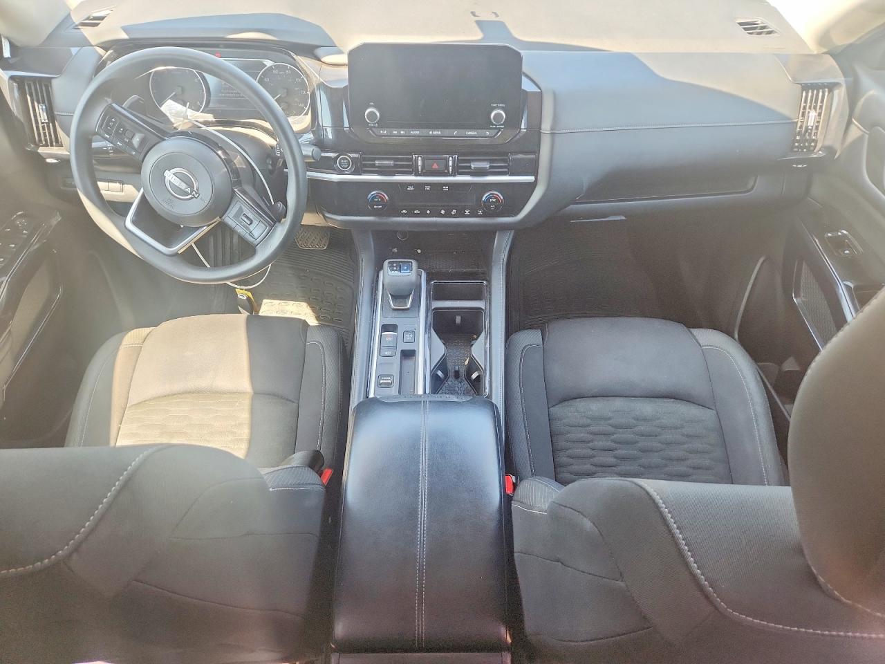 NISSAN PATHFINDER 2022 — 9