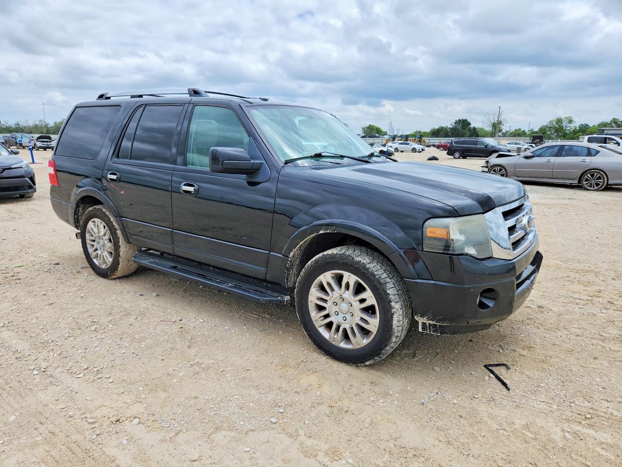 FORD EXPEDITION 2013 — 4