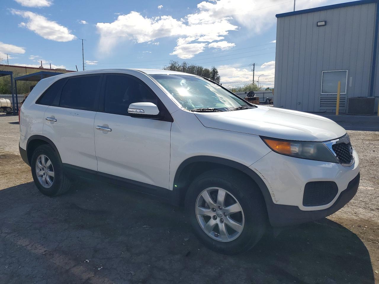 KIA SORENTO 2012 — 5