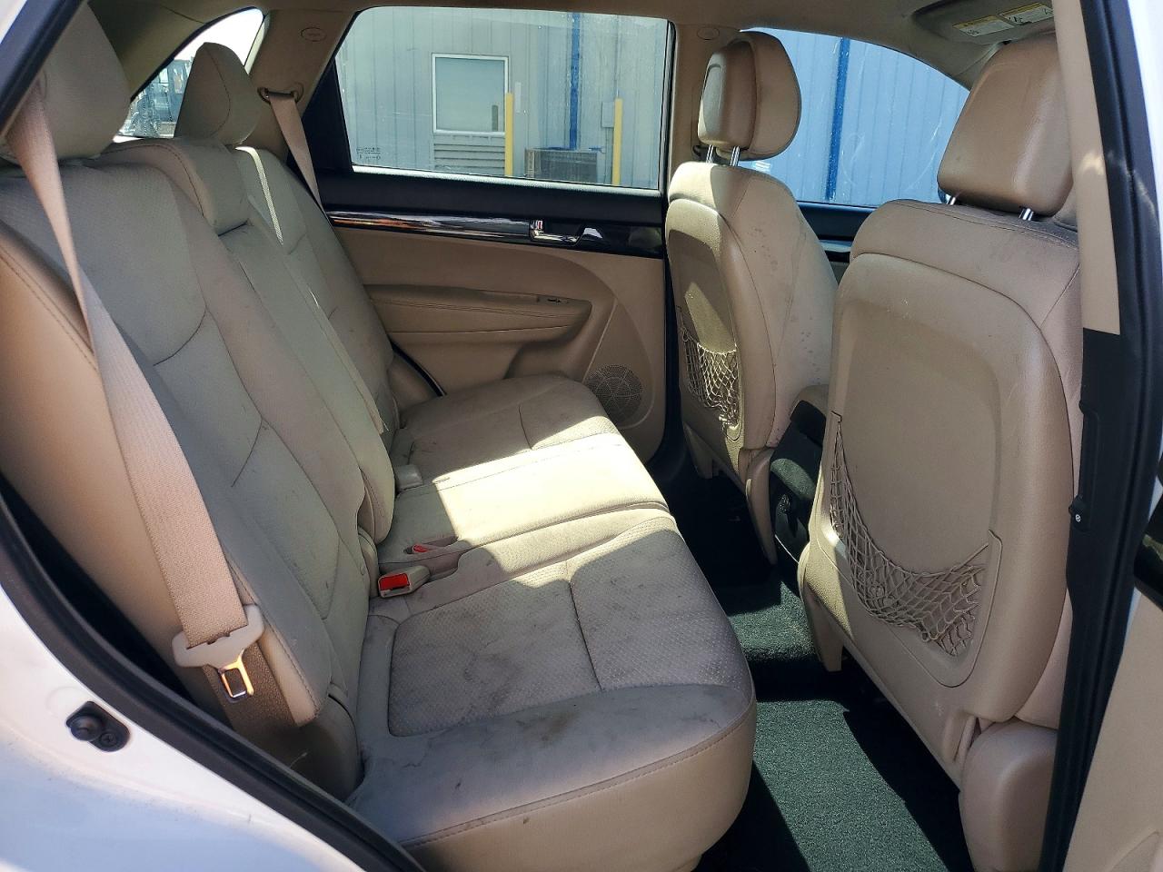KIA SORENTO 2012 — 12
