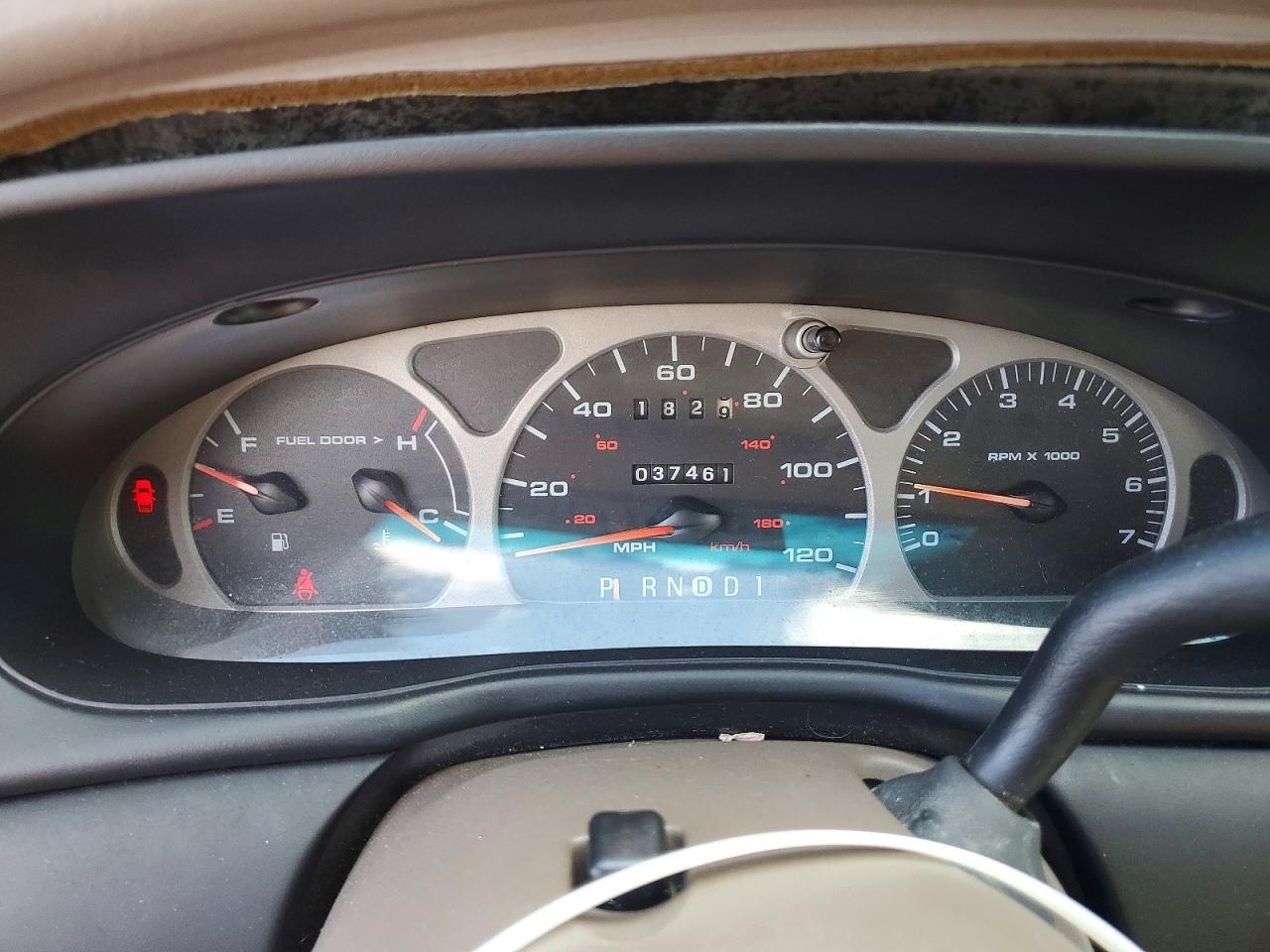 FORD TAURUS 1999 — 10