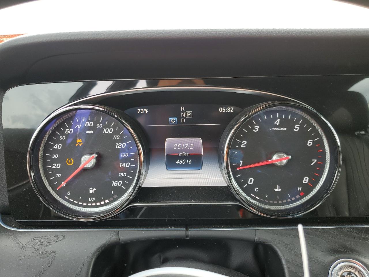 MERCEDES-BENZ E 2017 — 10
