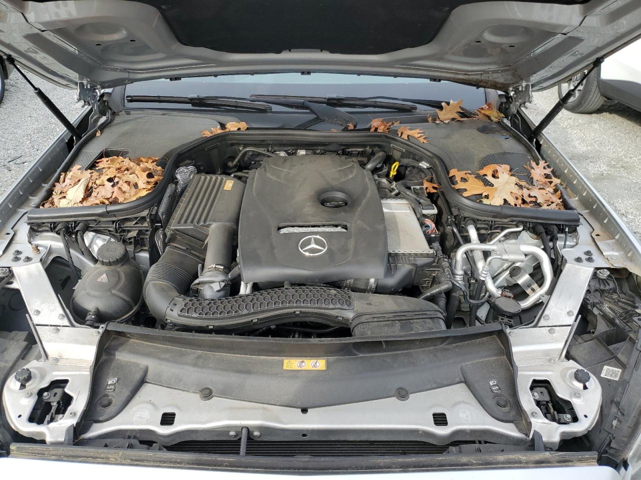 MERCEDES-BENZ E 2017 — 12