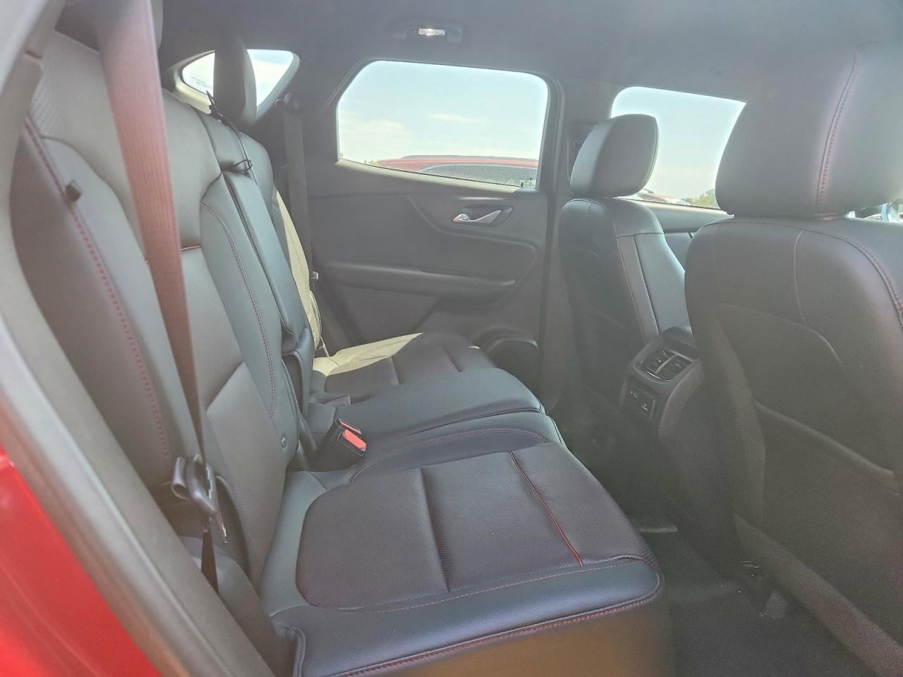 CHEVROLET BLAZER 2019 — 12
