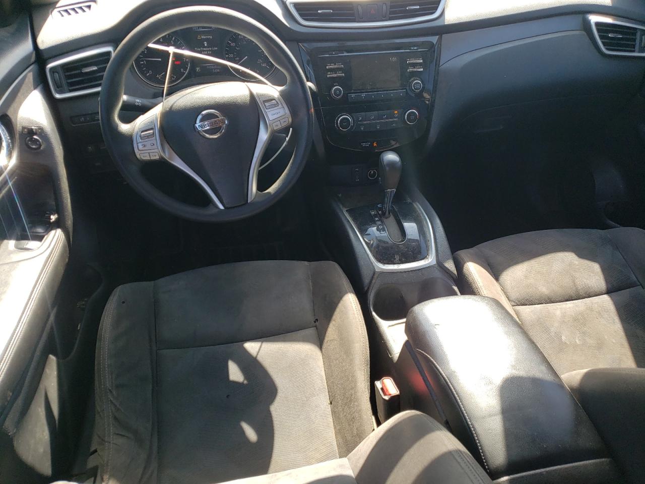 NISSAN ROGUE 2015 — 9