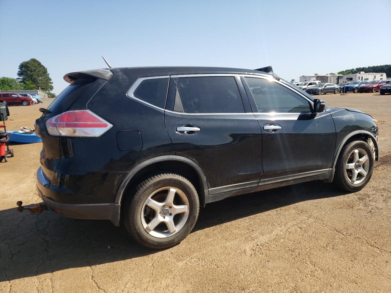 NISSAN ROGUE 2015 — 4