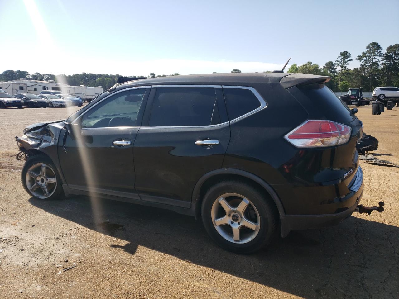 NISSAN ROGUE 2015 — 3