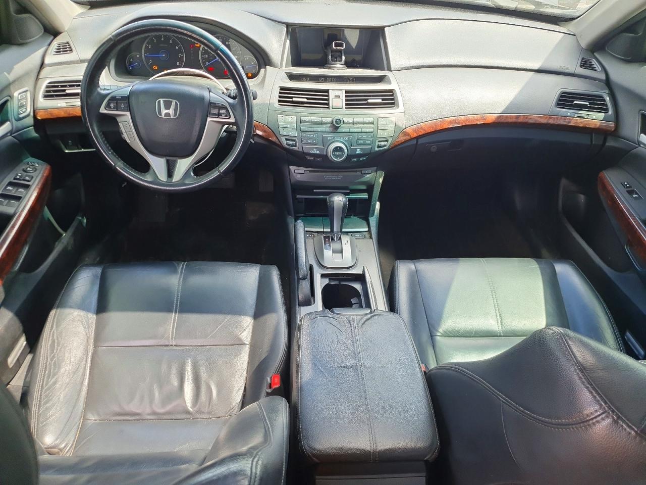 HONDA ACCORD CROSSTOUR 2010 — 9