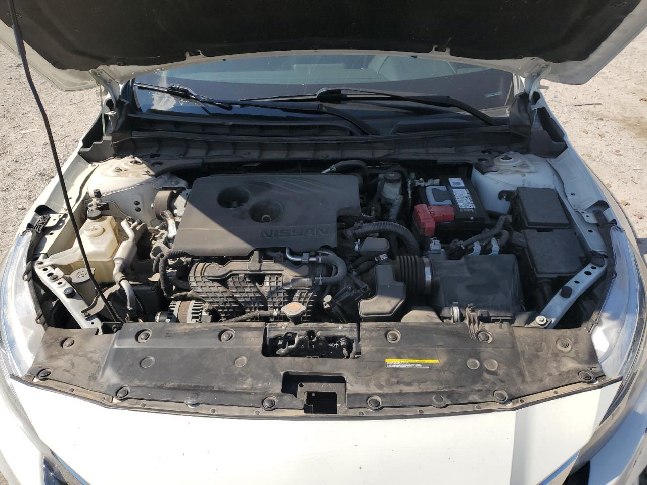 NISSAN ALTIMA 2020 — 12