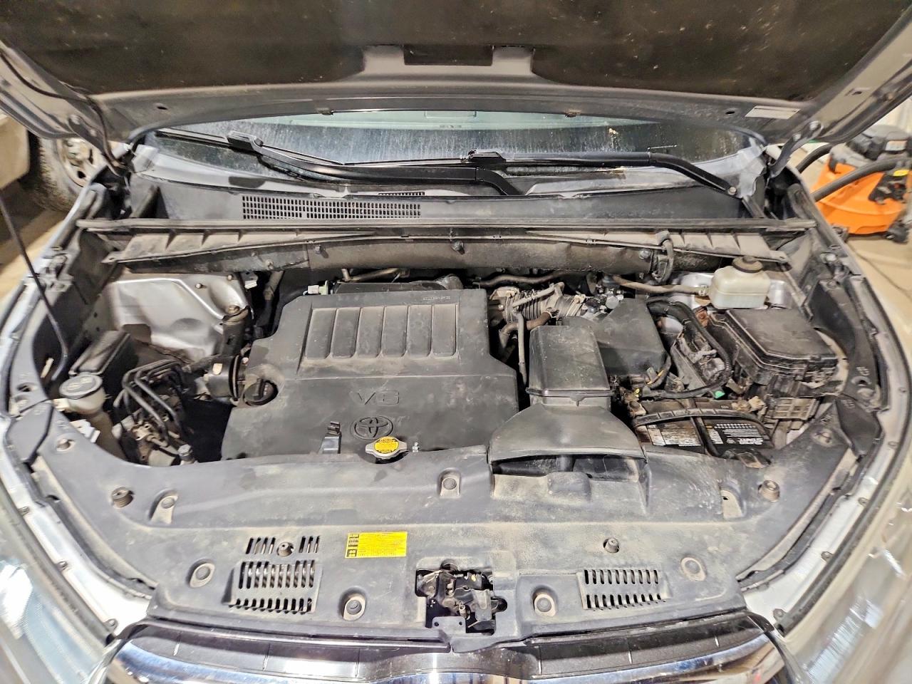 TOYOTA HIGHLANDER 2014 — 13