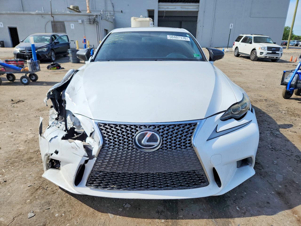 LEXUS IS 2014 — 6
