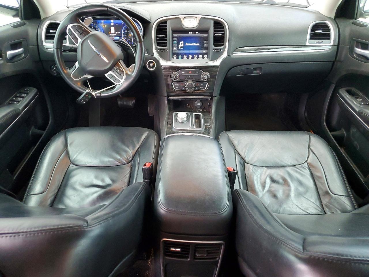 CHRYSLER 300 2017 — 9