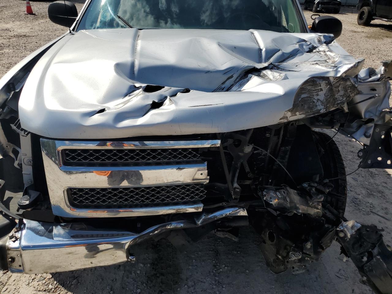 CHEVROLET SILVERADO 2012 — 12