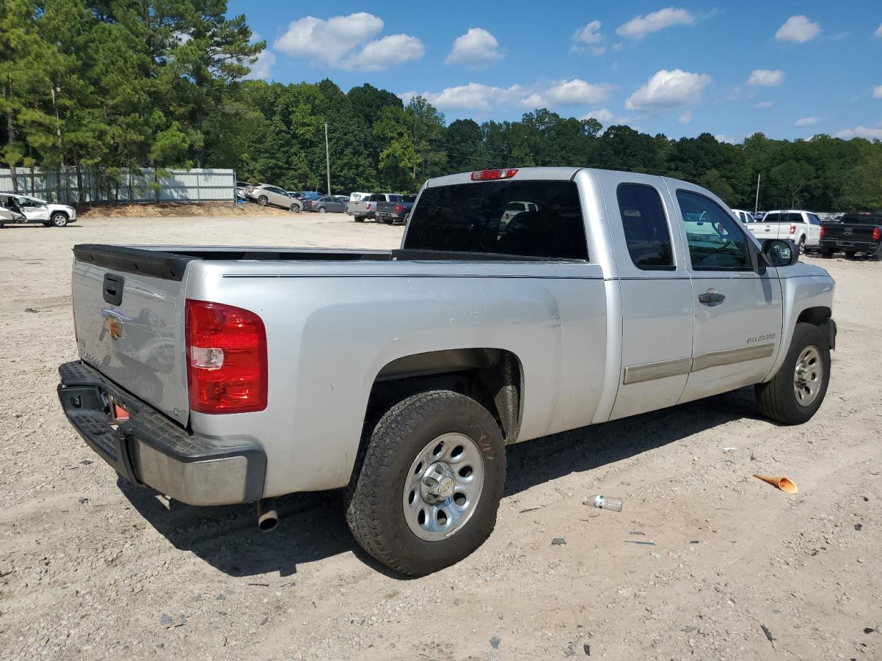 CHEVROLET SILVERADO 2012 — 4