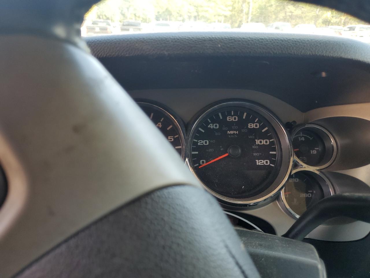 CHEVROLET SILVERADO 2012 — 10