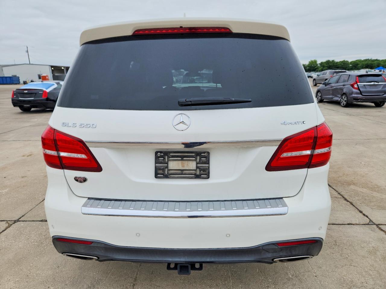 MERCEDES-BENZ GLS 2018 — 7