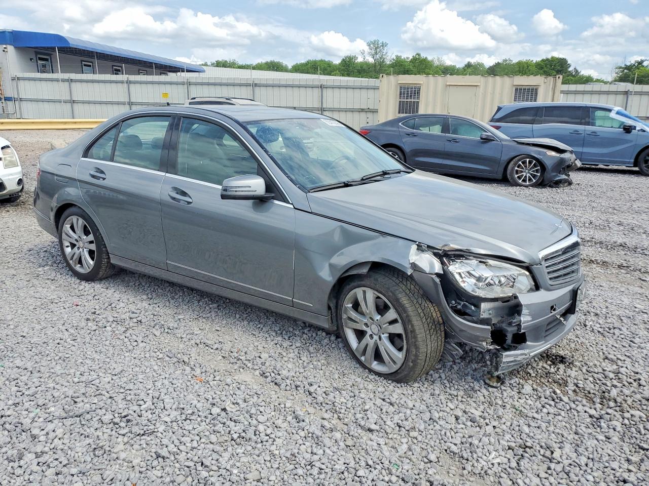 MERCEDES-BENZ C 2010 — 5
