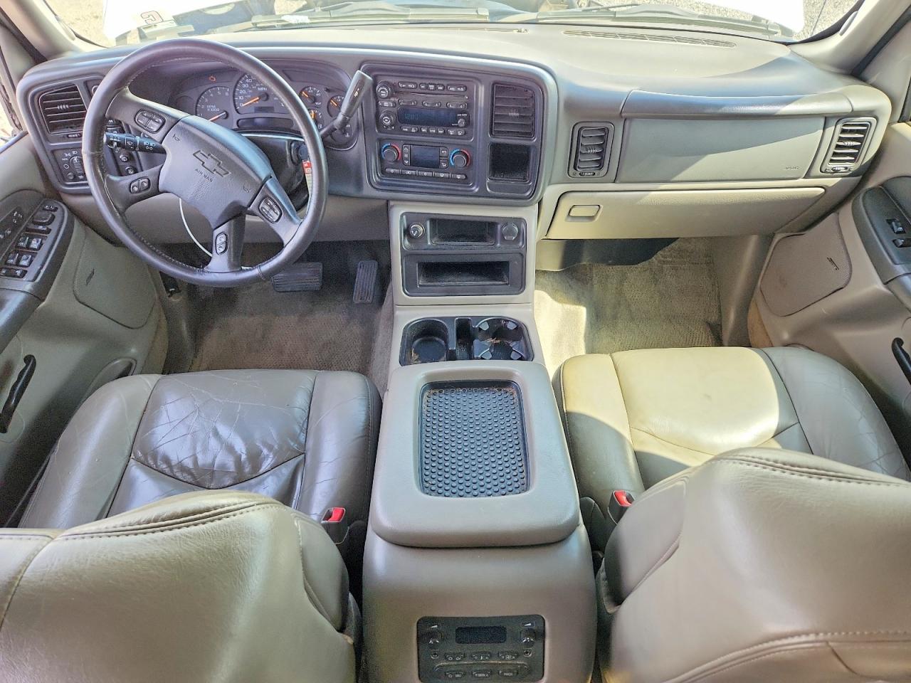 CHEVROLET TAHOE 2003 — 9