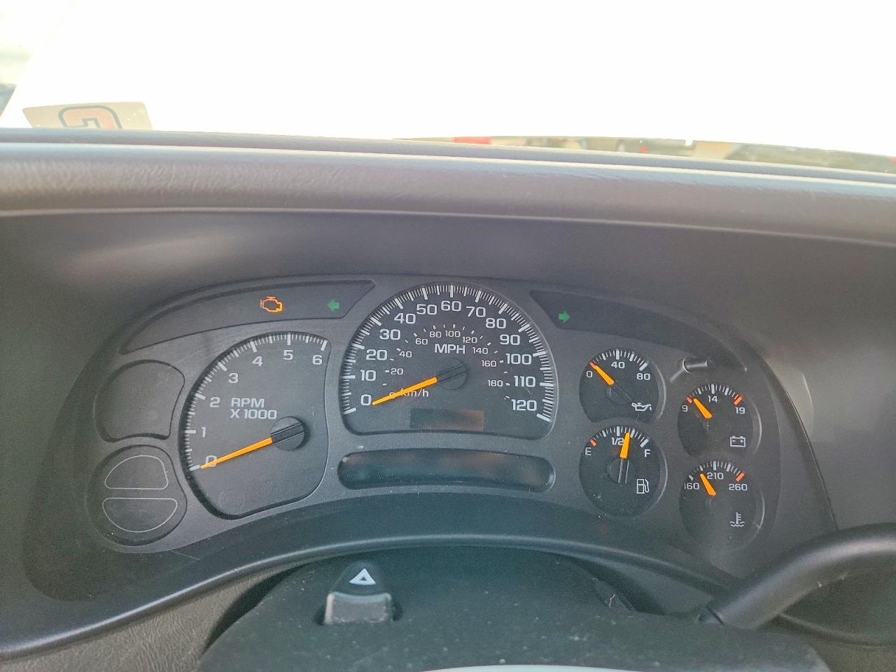 CHEVROLET TAHOE 2003 — 10