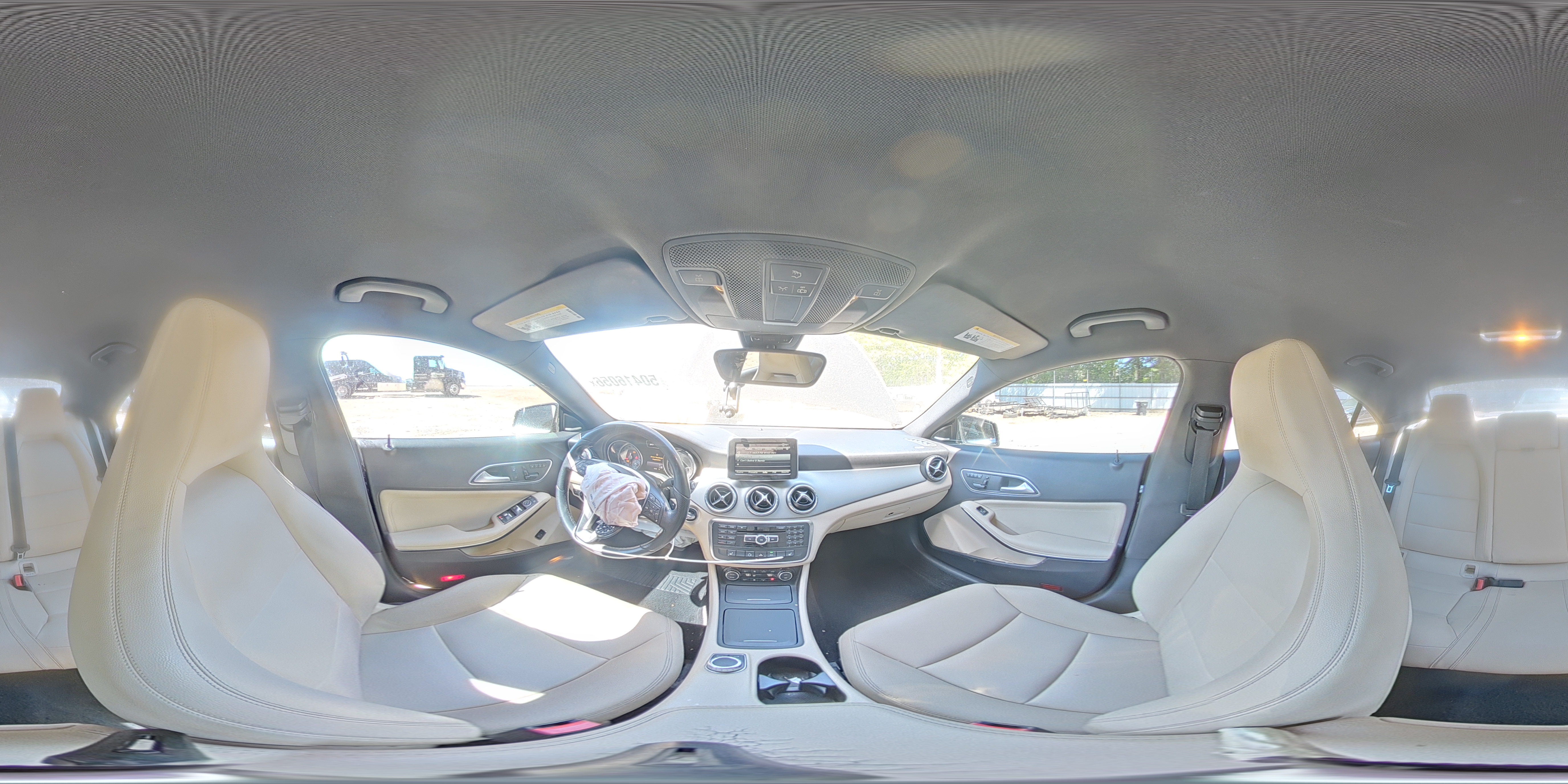 MERCEDES-BENZ CLA 2014 — 14