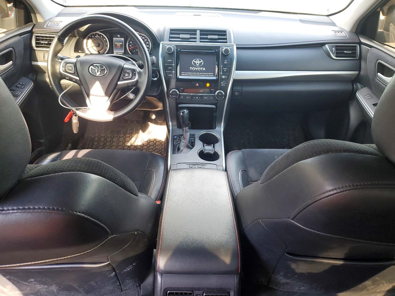 TOYOTA CAMRY 2015 — 9