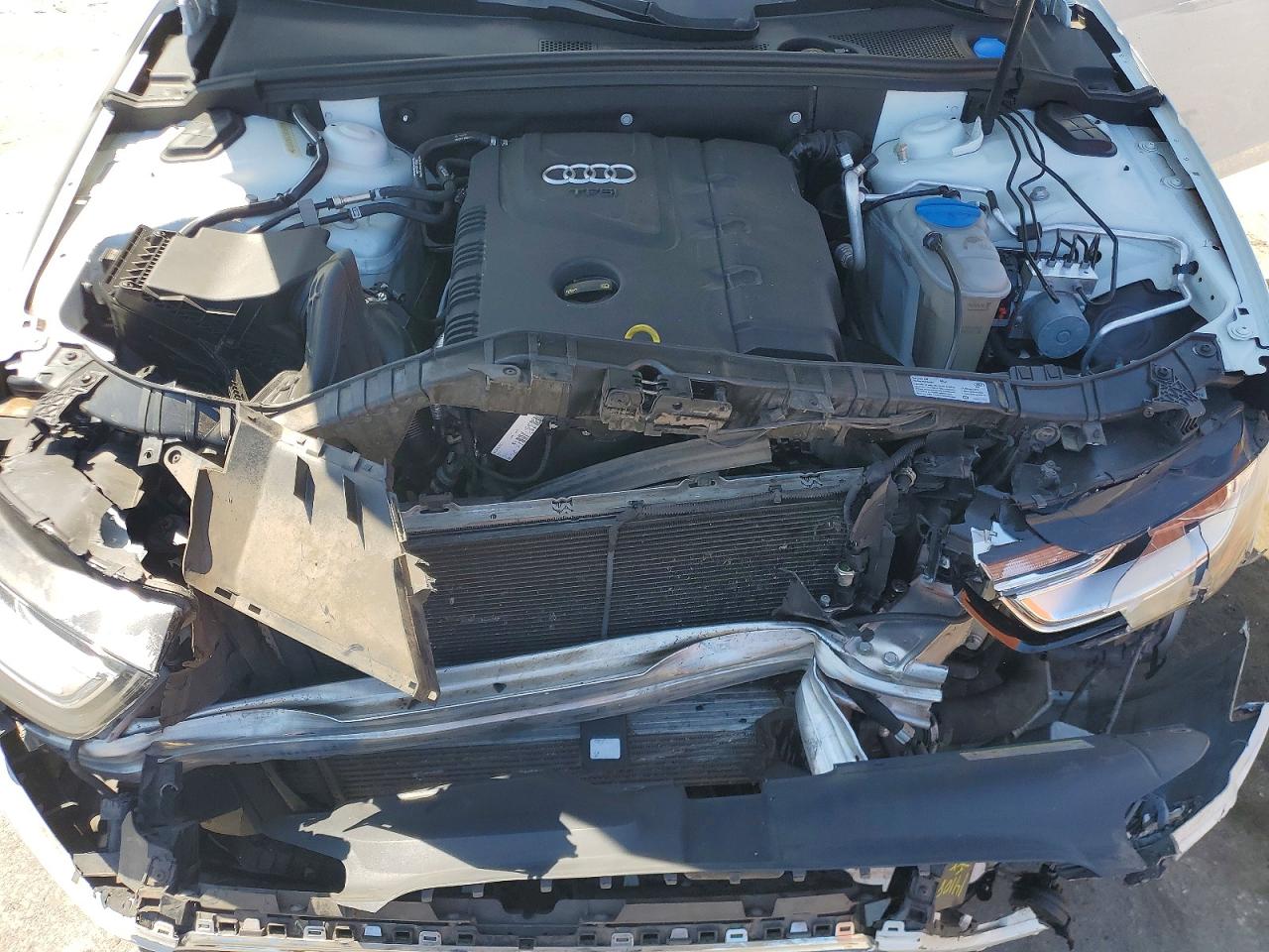 AUDI A4 2016 — 12
