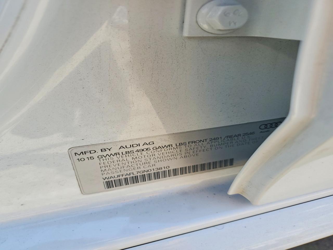 AUDI A4 2016 — 13