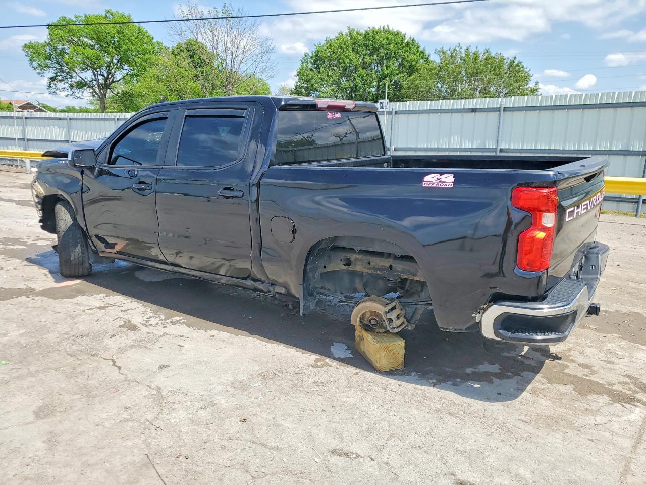 CHEVROLET SILVERADO LTD 2022 — 3